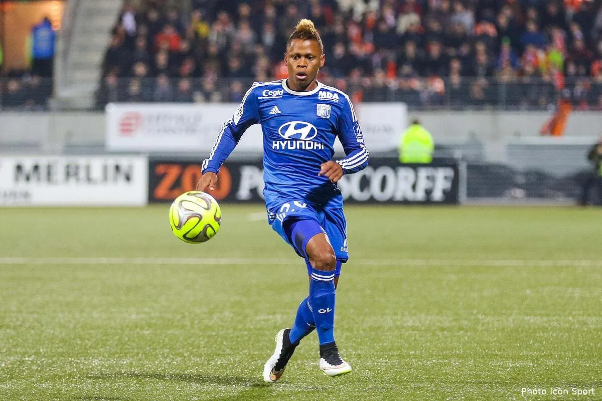 l ol affirme ne pas negocier avec tottenham pour njie iconsport vmi 150215 09 11117987