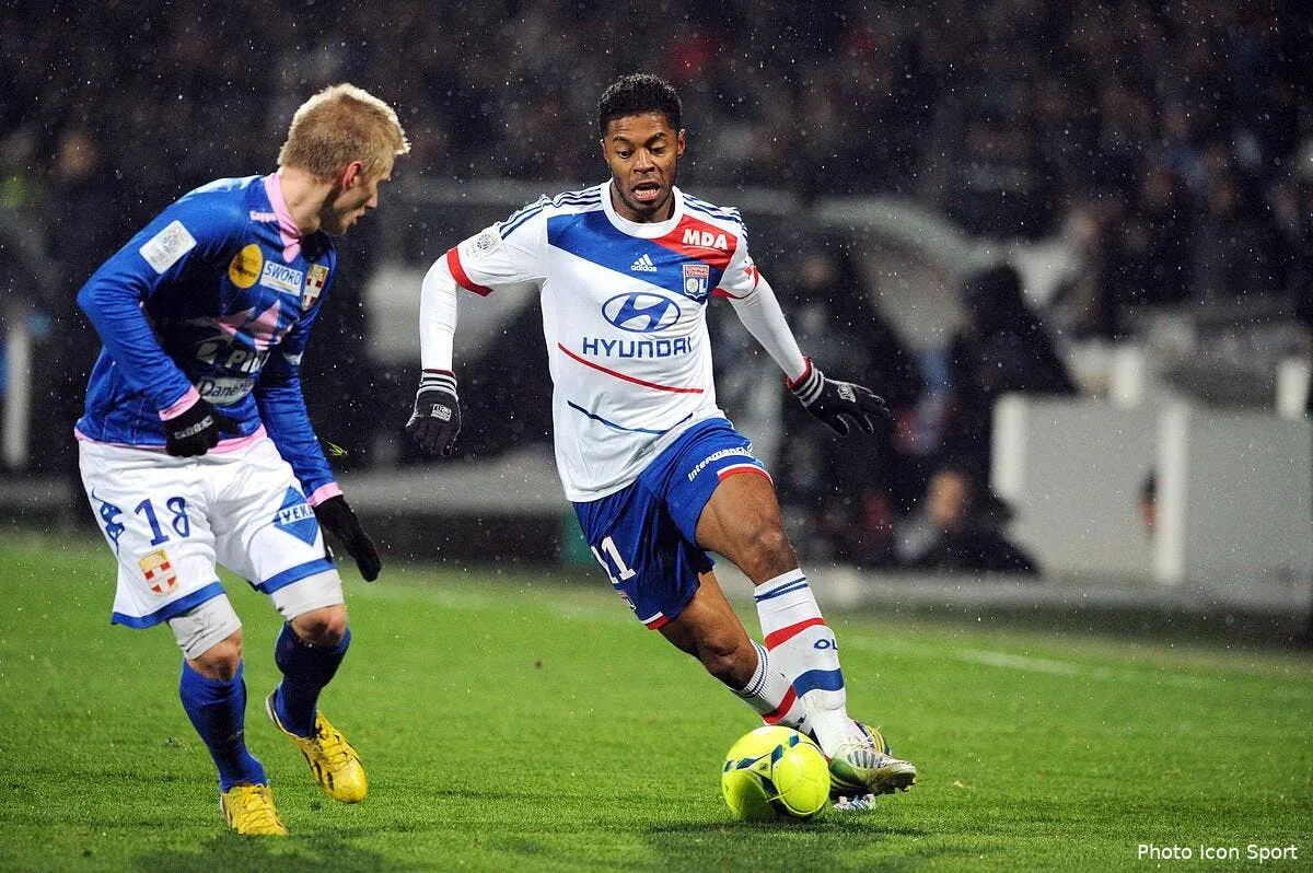 l ol attend une reponse de tottenham pour regler le cas bastos iconsport jpt 180113 05 2548697