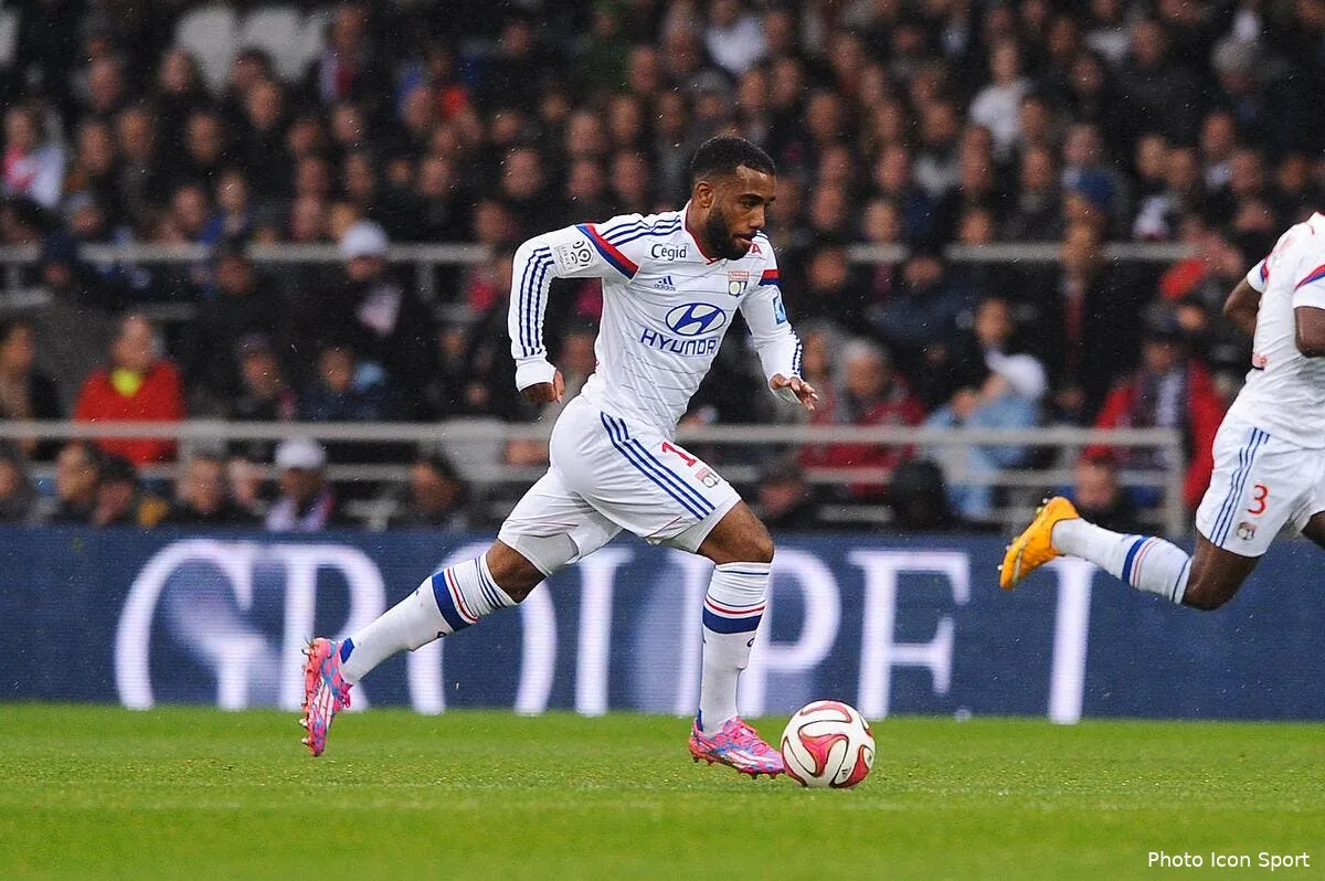 l ol bat metz et creuse l ecart en tete iconsport jpt 091114 08 02102543