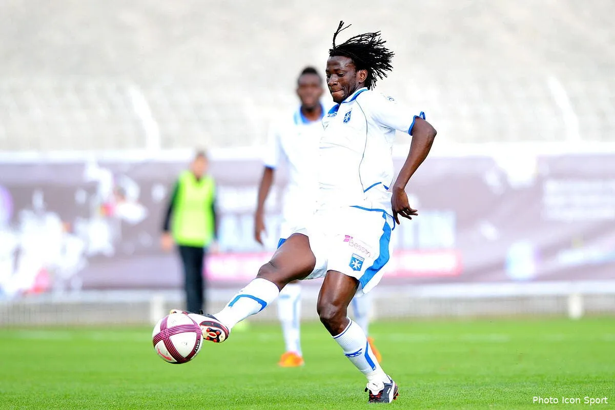 l ol calme serieusement auxerre pour ndinga iconsport win 140711 06 5122854