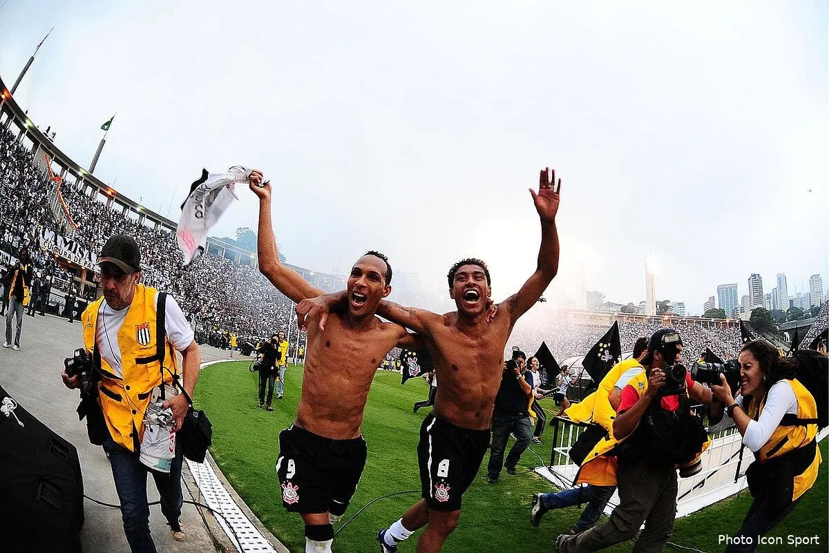 l ol cherche toujours son nouveau juninho au bresil iconsport ppg 041211 011 1232963