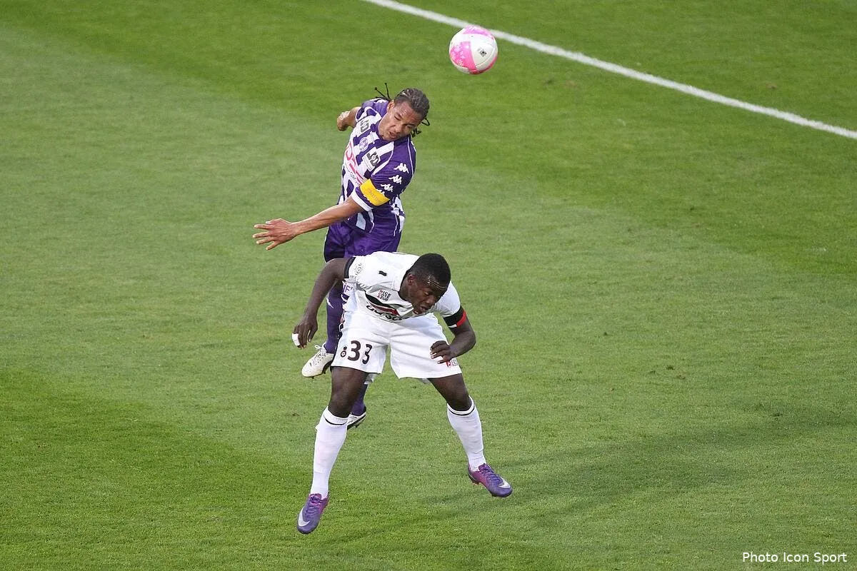 l ol debarque dans le dossier congre iconsport blo 070512 66 3236358