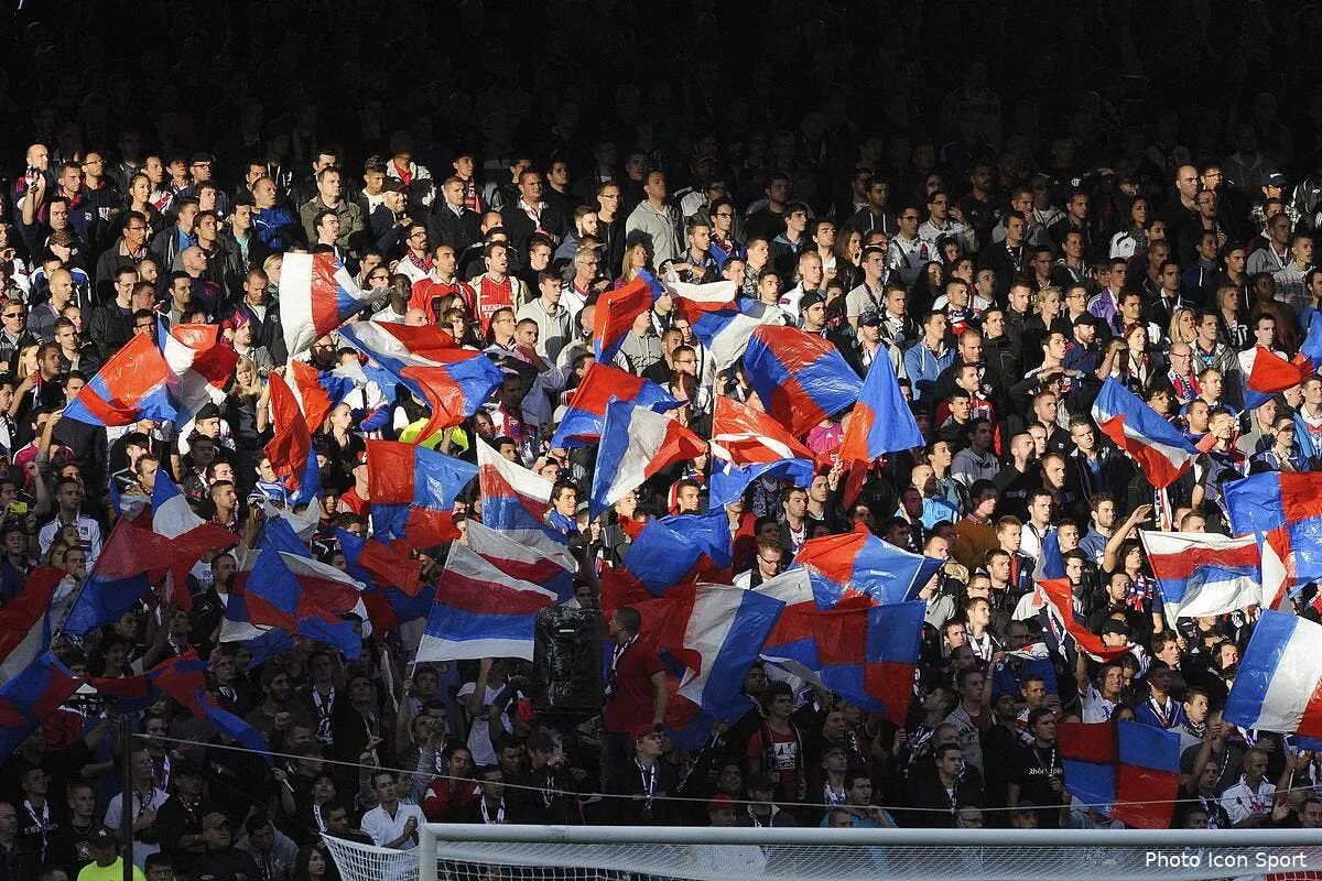 l ol devra gagner a lorient sans ses supporters iconsport jpt 051014 09 33104337