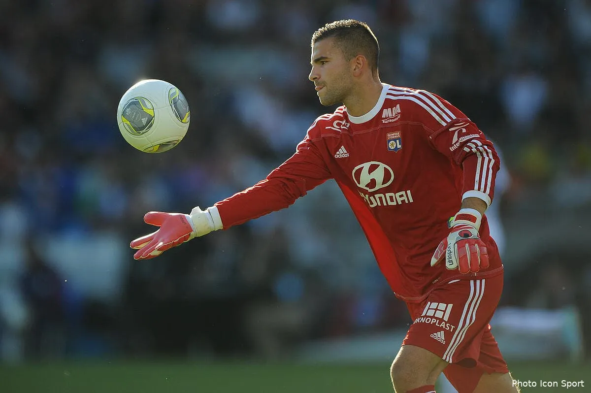 l ol en crise c est faux clame le gardien lyonnais iconsport jpt 220913 08 0566801