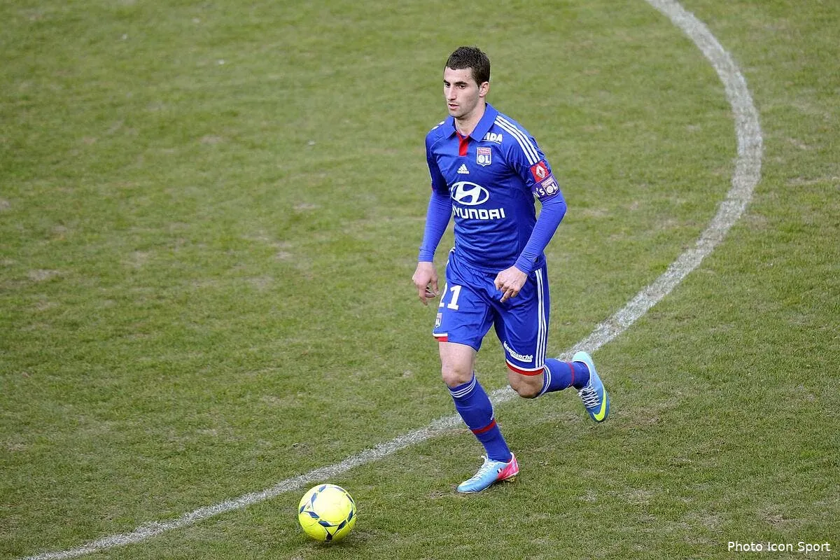 l ol envisage de vendre gonalons a naples pour 15 me iconsport noe 070413 25 6860273