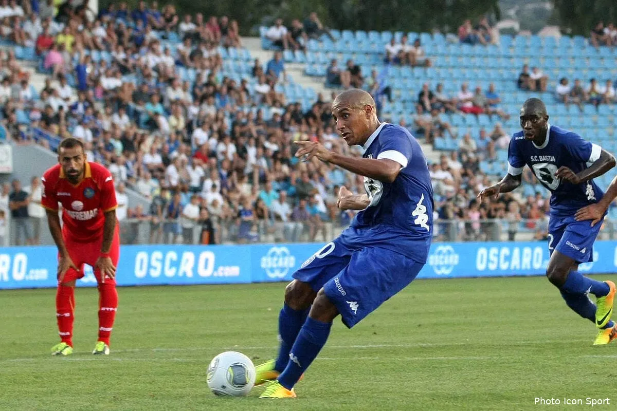 l ol espere pouvoir doubler la roma pour khazri iconsport mae 030813 01 0163233