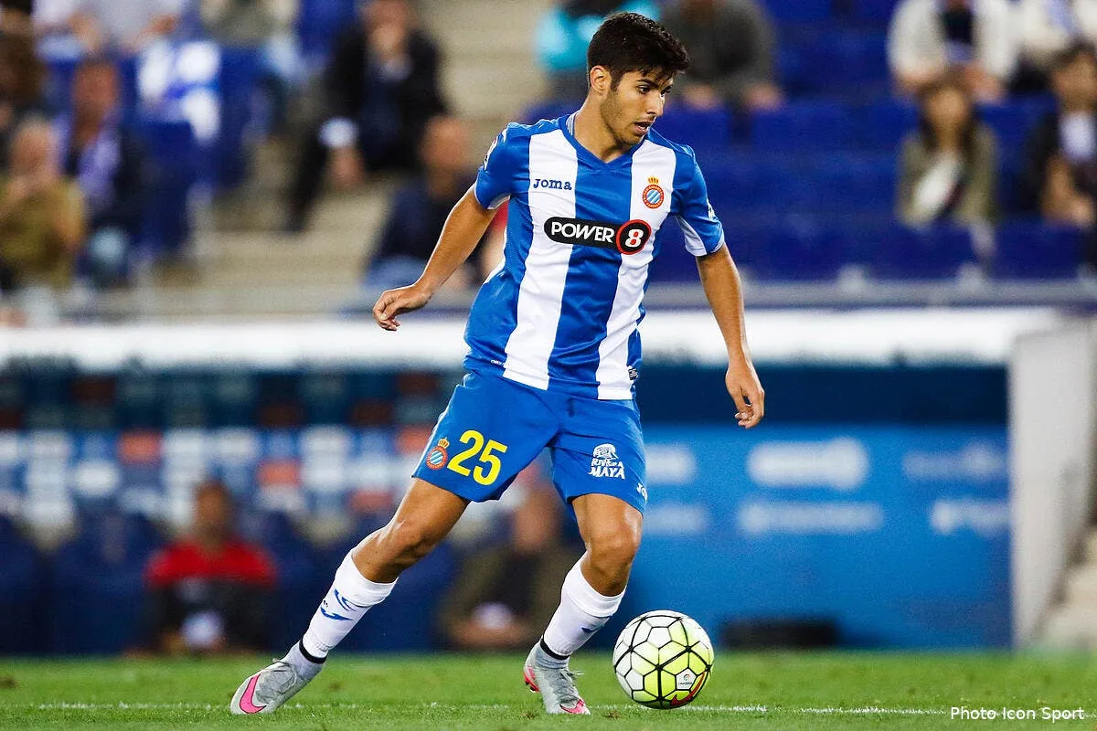 l ol et l om un joueur du real madrid dit non asensio123589