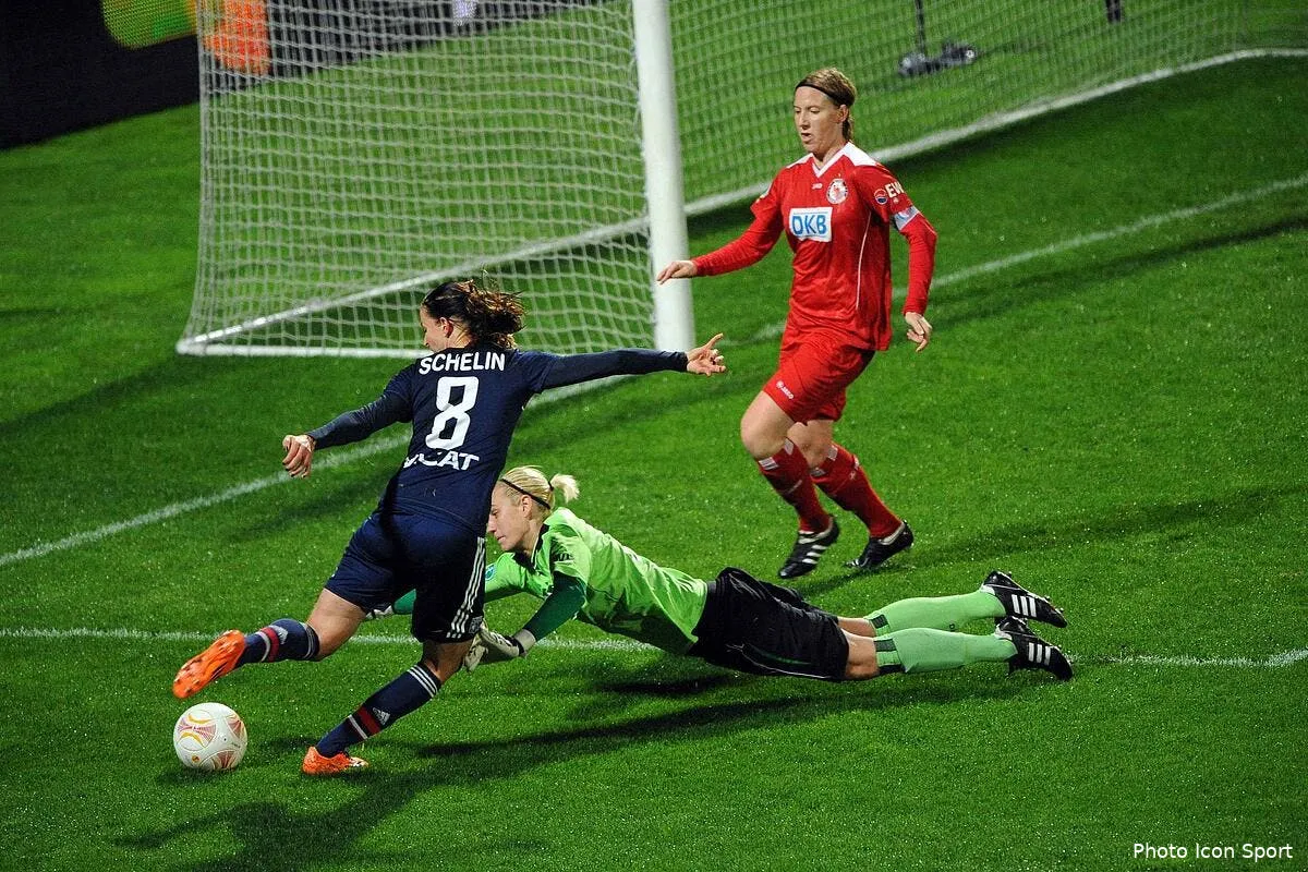 l ol feminin tombe de tres haut en ligue des champions iconsport thp 141113 01 0869861