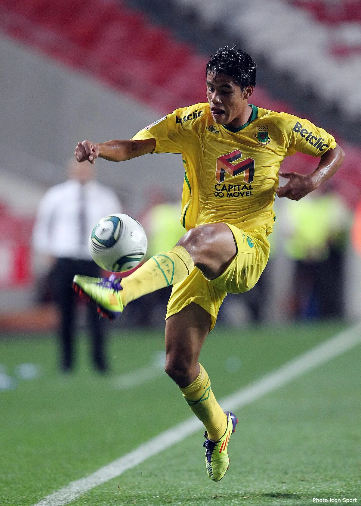 l ol flaire la bonne affaire avec un attaquant de benfica iconsport rod 011011 01 2032362