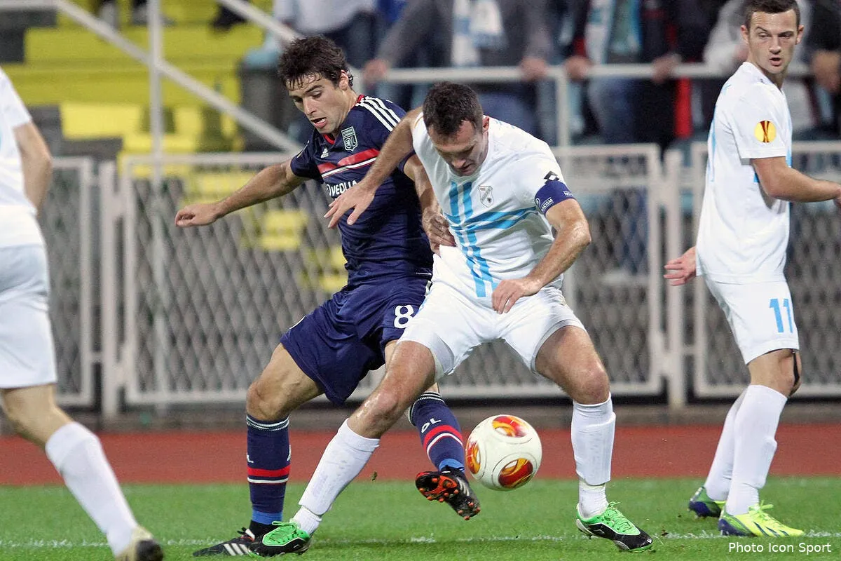 l ol l annonce on ne rigole plus avec l europa league iconsport pxl 071113 06 2570191