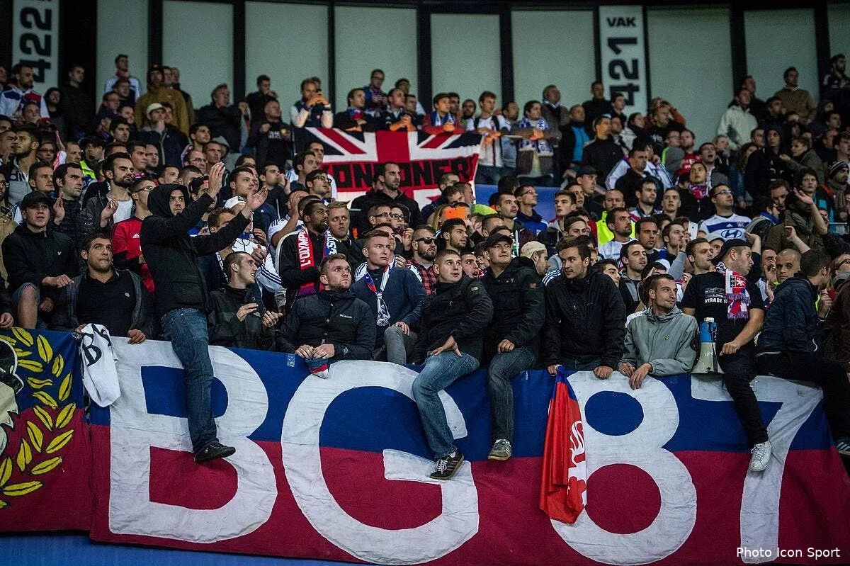 l ol le precise il n a pas refuse les supporters de la gantoise iconsport bel 160915 10 30126261