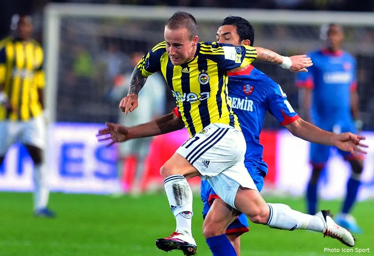 l ol lorgne sur une pepite slovaque au mercato iconsport tur 051210 45 0829101