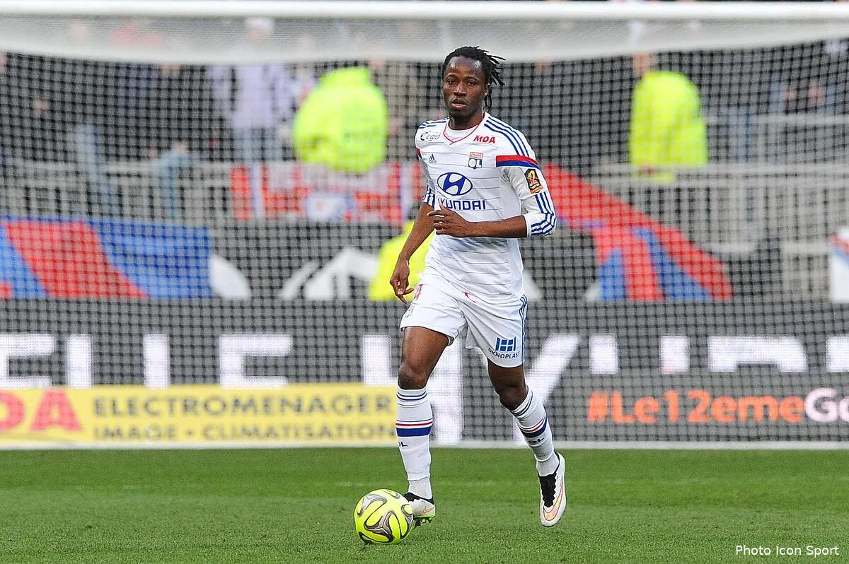 l ol monte au creneau pour defendre bakary kone iconsport jpt 220215 08 09105133