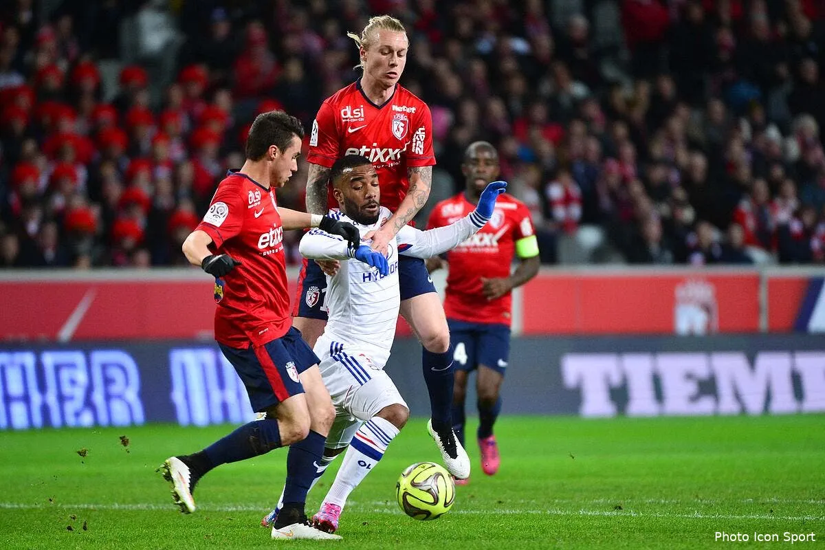 l ol n est pas invincible lille le prouve lacazette 20105433