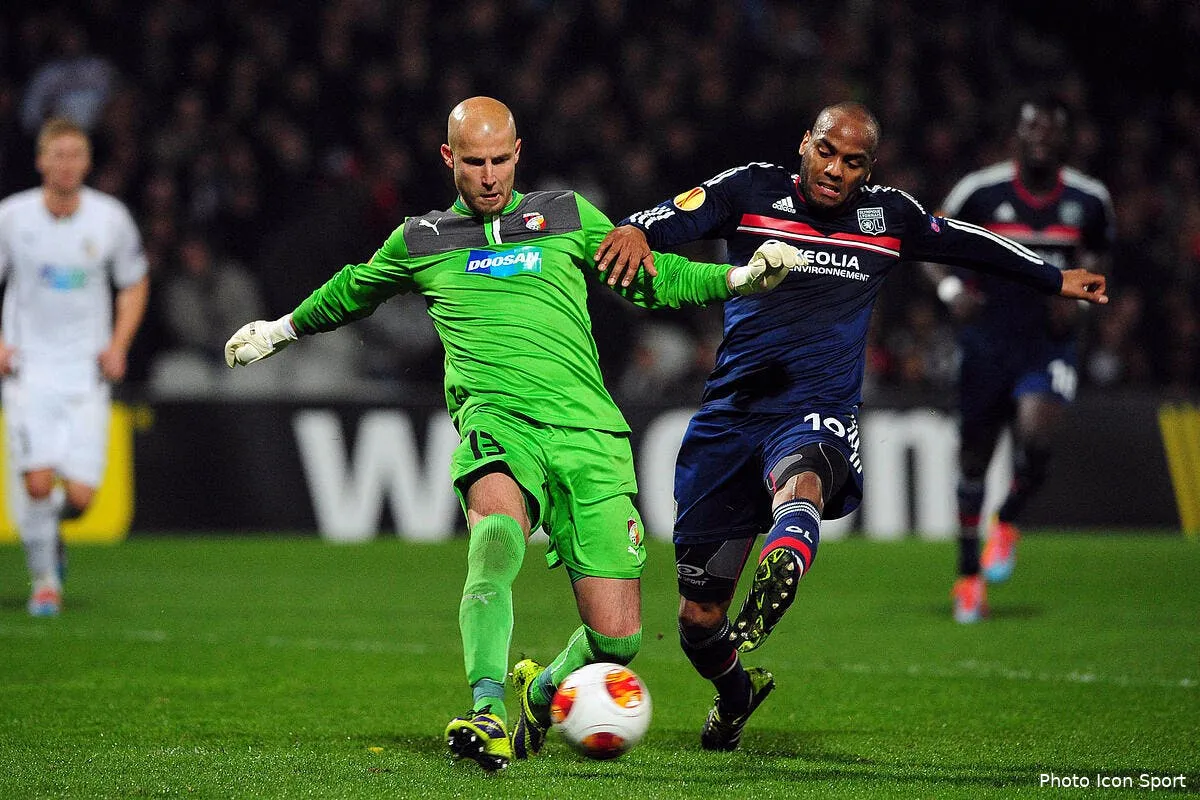 l ol ne lache rien le slogan de bisevac iconsport jpt 130314 20 4678475