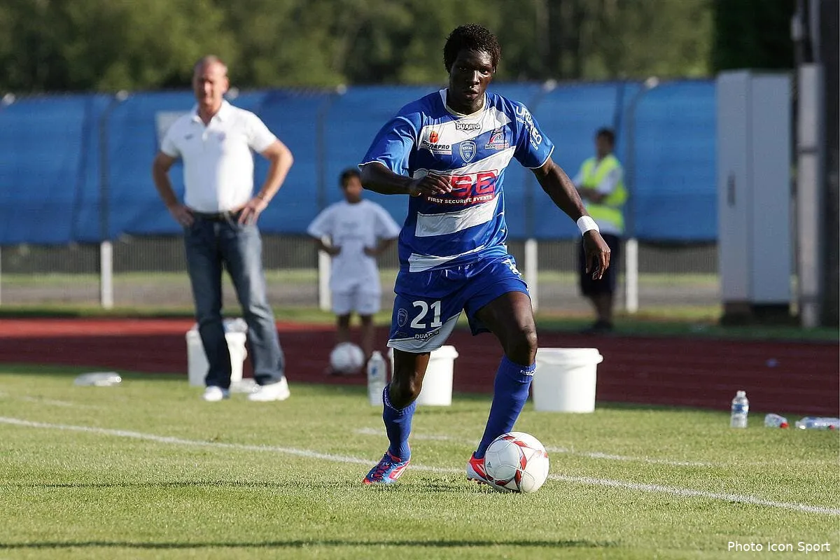 l ol ne pense qu a nsakala pour remplacer cissokho iconsport mar 250712 74 1538472