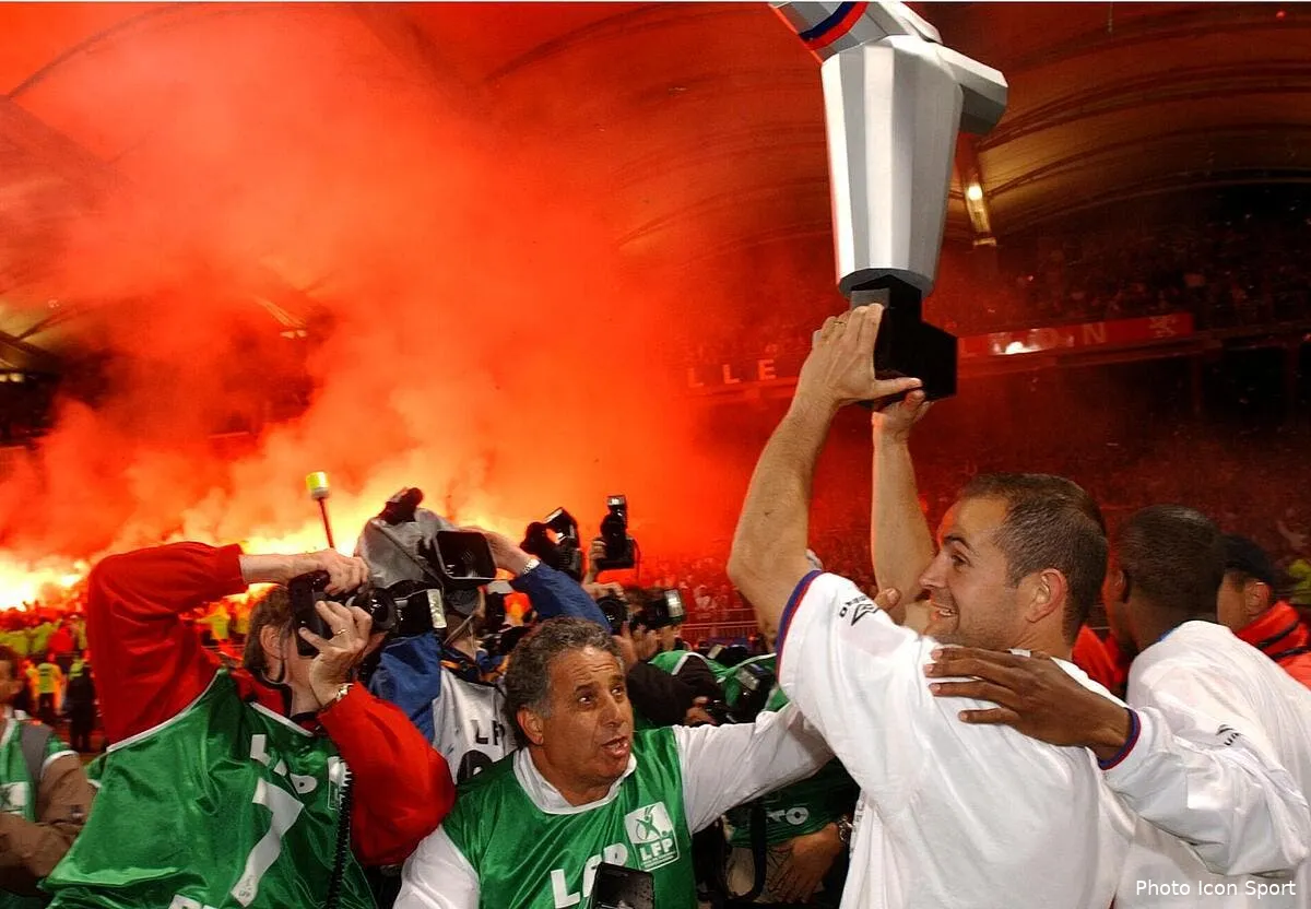 l ol ne rattrapera pas le psg et violeau est bien place pour le savoir iconsport ban 220507 11 1552613