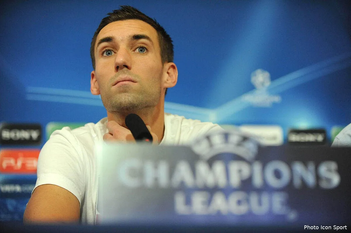 l ol ne se fera pas tout petit face au real iconsport jpt 260911 01 0626119