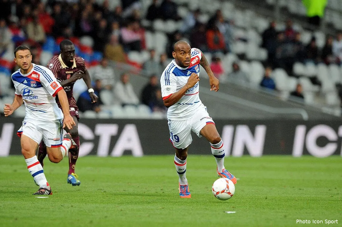 l ol recupere du monde pour affronter tottenham iconsport jpt 010912 63 08550505