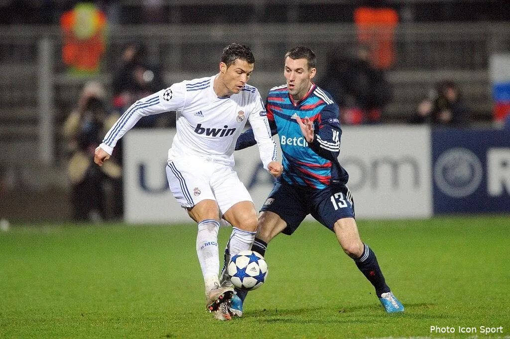 l ol reste en mode ligue des champions face a lille 67622 15882