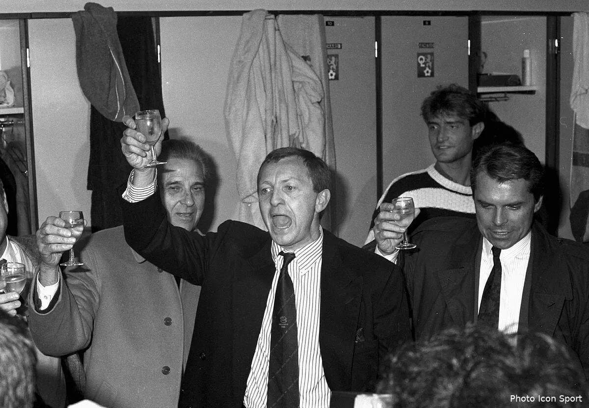 l ol sans aulas c est un club mort annonce loulou nicollin iconsport ban 220507 12 1353017