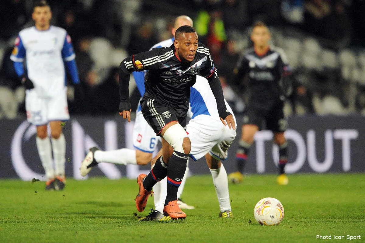 l ol se justifie sur la vente de martial a monaco iconsport jpt 061212 05 1760521