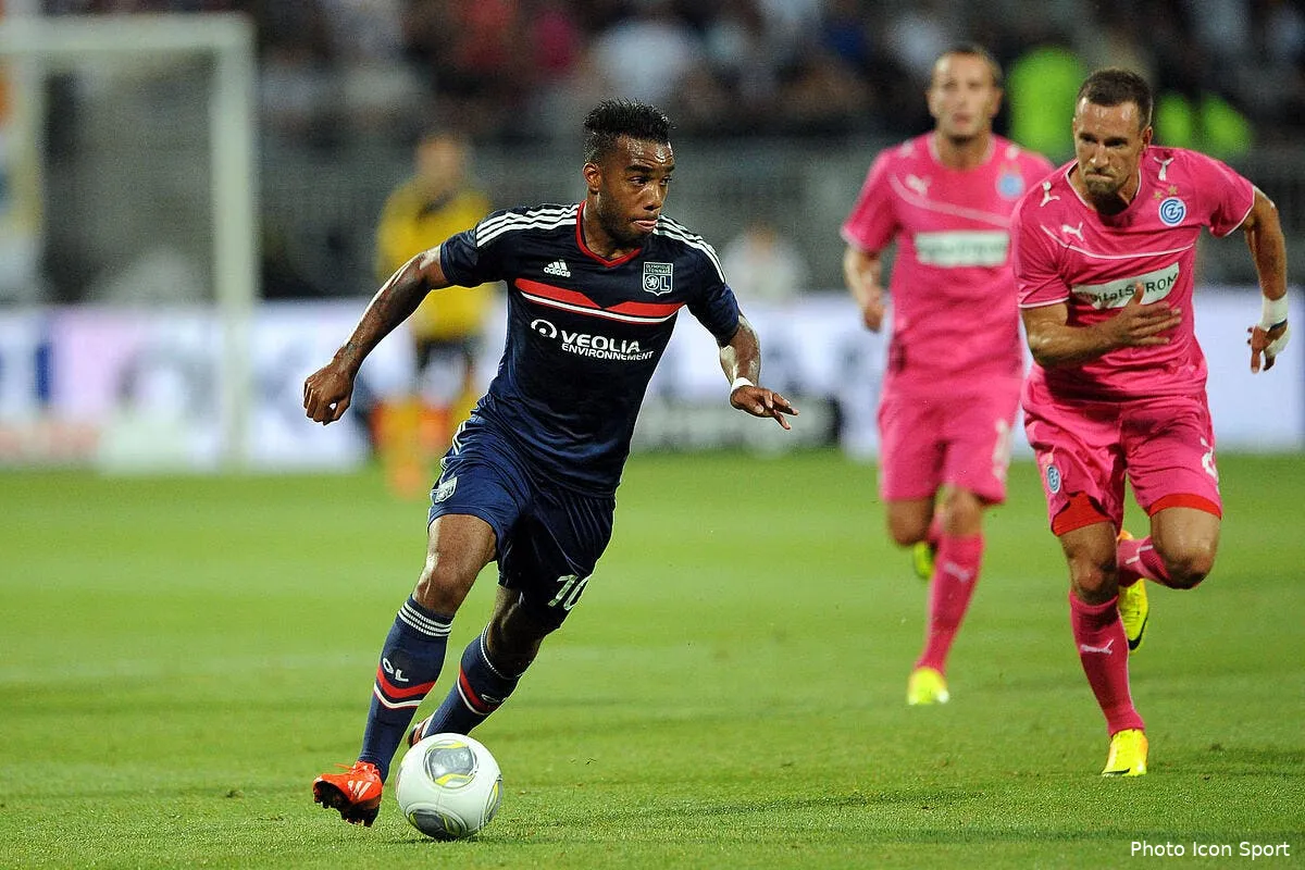l ol va jouer en contre face a zurich annonce lacazette iconsport pt 300713 01 02 162821