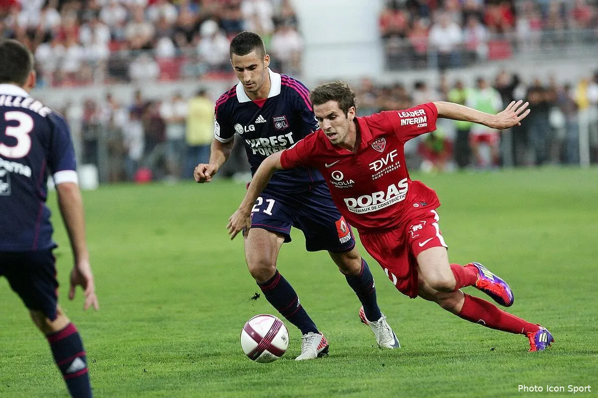 l ol veut encore et toujours corgnet au mercato iconsport mrv 100911 01 0436734