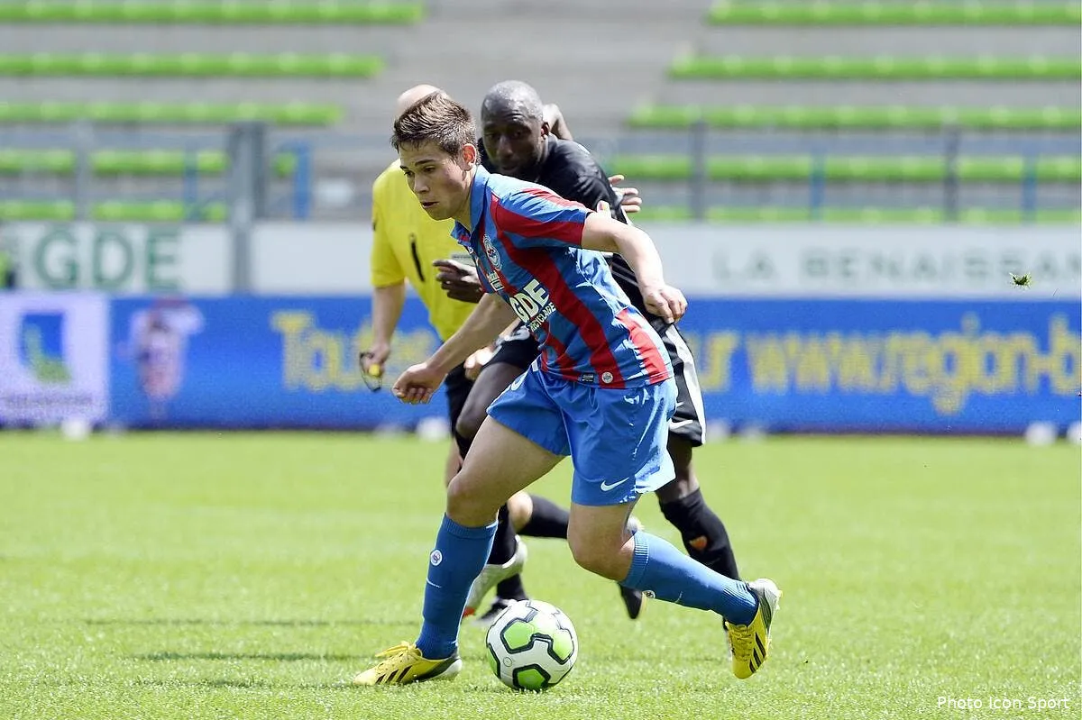 l ol vise une revelation de ligue 2 au mercato iconsport por 270413 51 5356953