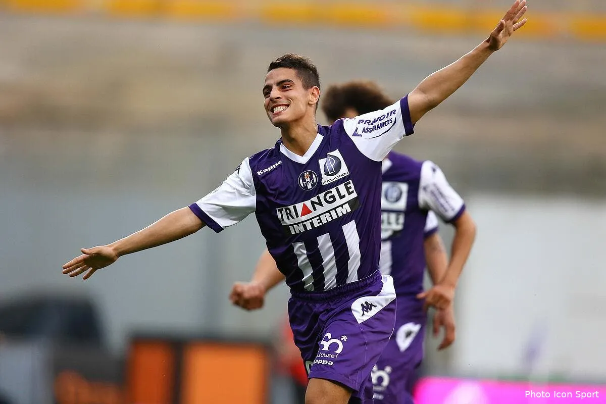 l ol vraiment tente par ben yedder au mercato iconsport blo 090515 91 07111157