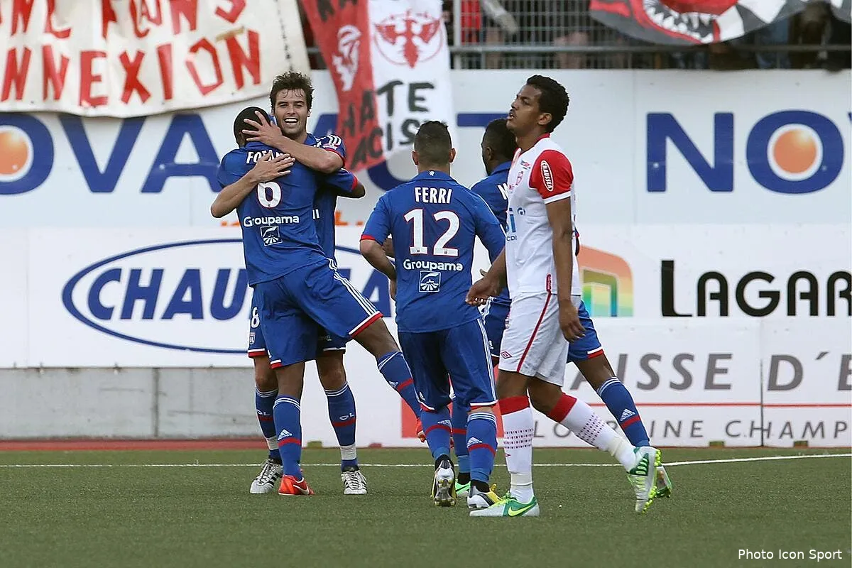 l ol zappe l asse et le losc dans la course au podium iconsport mrv 050513 14 2056381