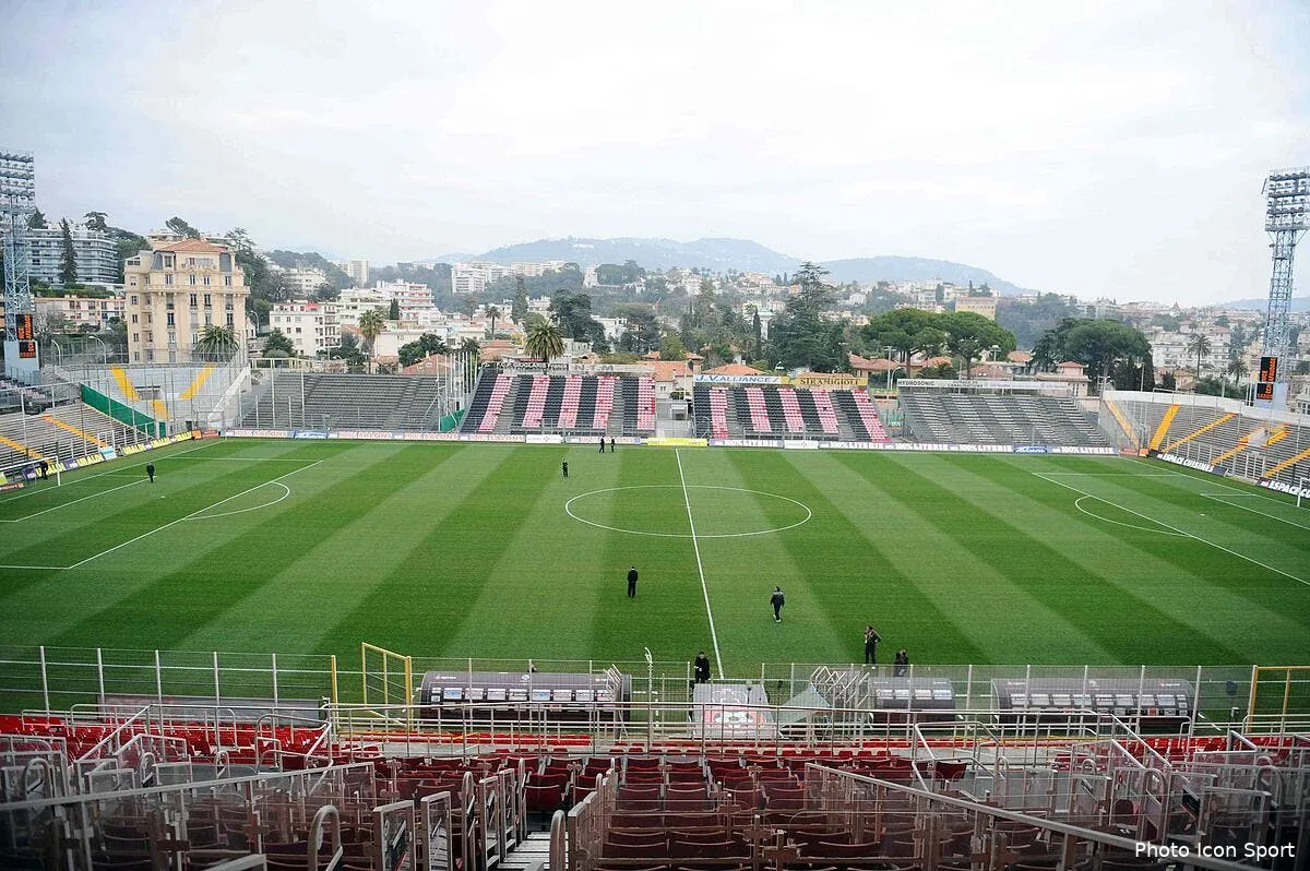 l om a achete 800 places a nice et les garde quand meme iconsport oap 200310 04 9553367