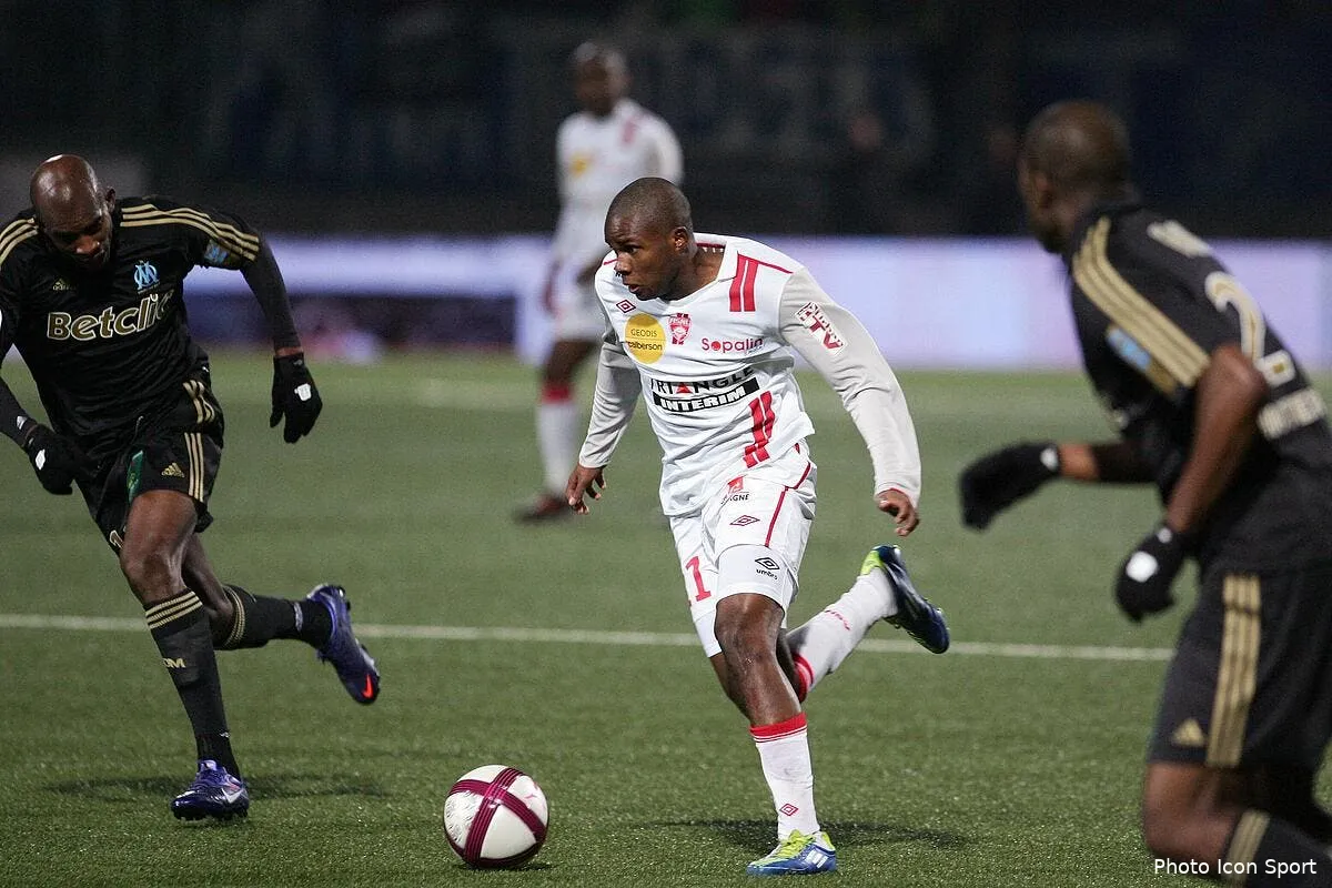 l om a l affut d une nouvelle piste offensive cet ete iconsport mrv 201211 05 0834586