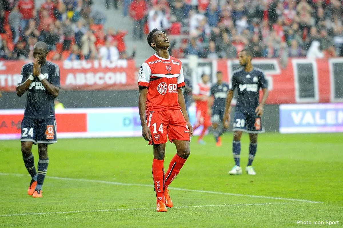 l om a mis un gros coup au moral de valenciennes iconsport noe 240813 05 2264061