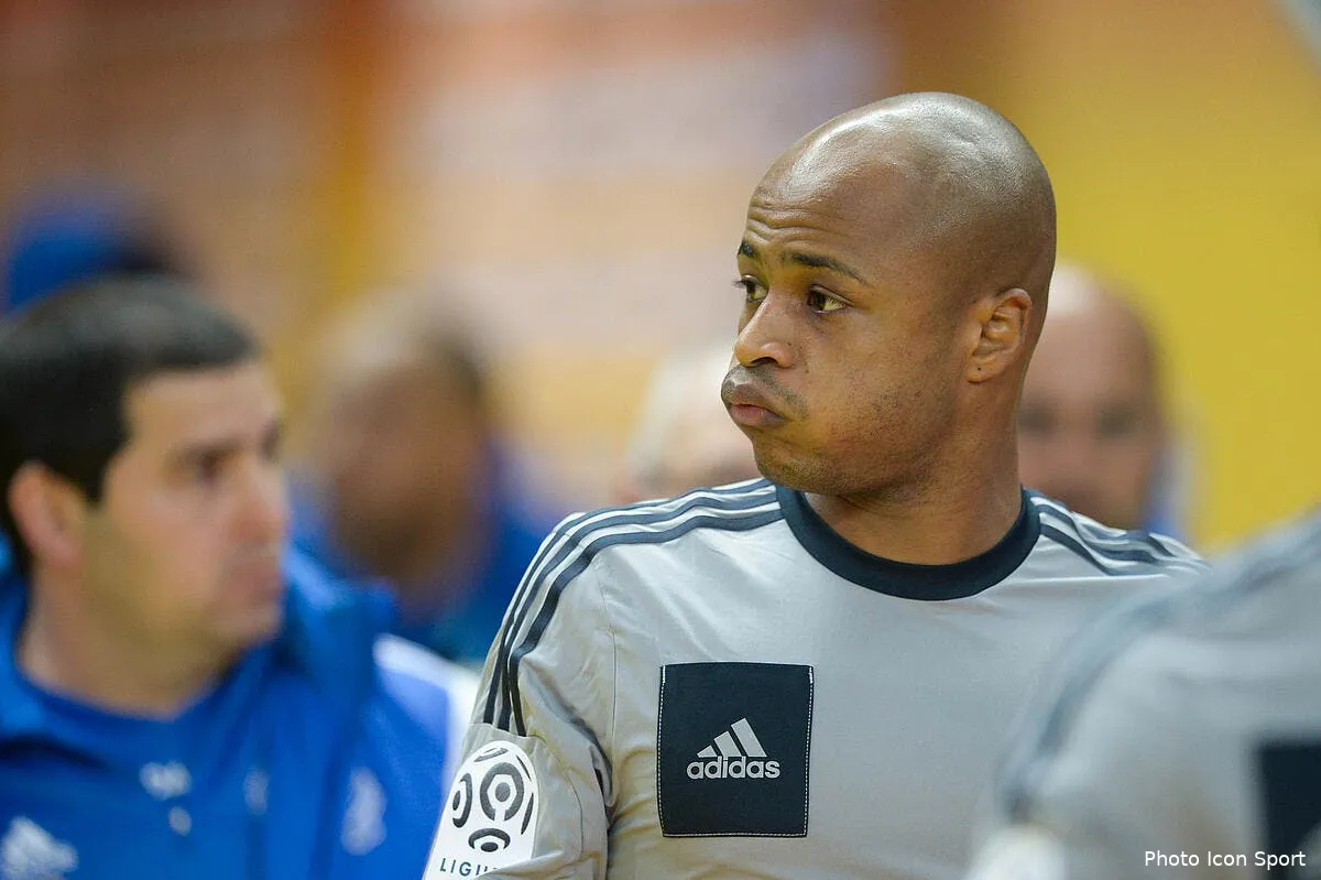 l om a pris une decision stupefiante avec andre ayew iconsport fer 220315 08 14108103