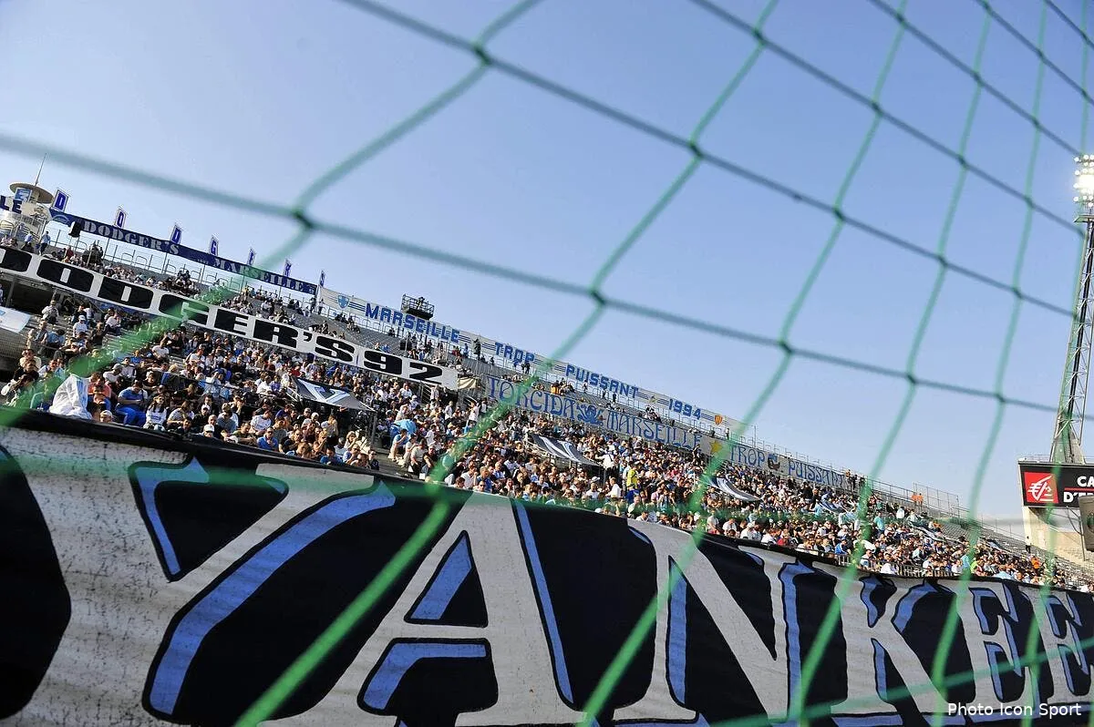 l om aura bien son virage nord face a sochaux iconsport noe 270411 99 12022394