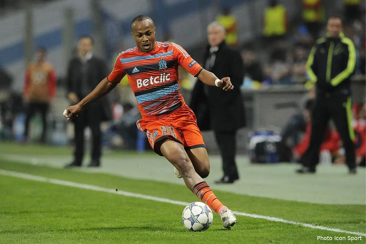 l om aura un nouveau sponsor face a dortmund iconsport aim 231111 71 3127988