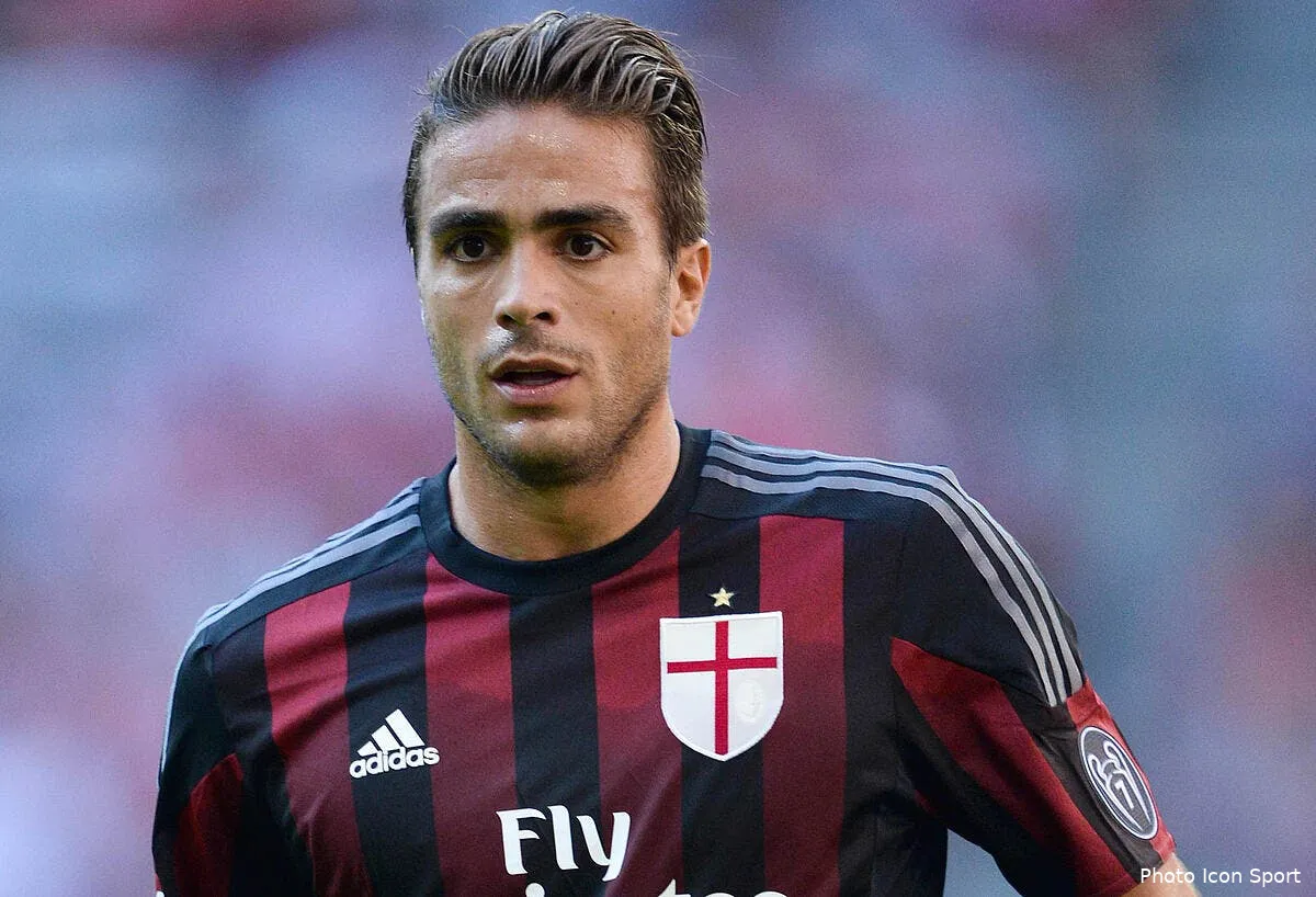 l om aurait trouve un attaquant au milan ac iconsport liv 050815 17 09119527
