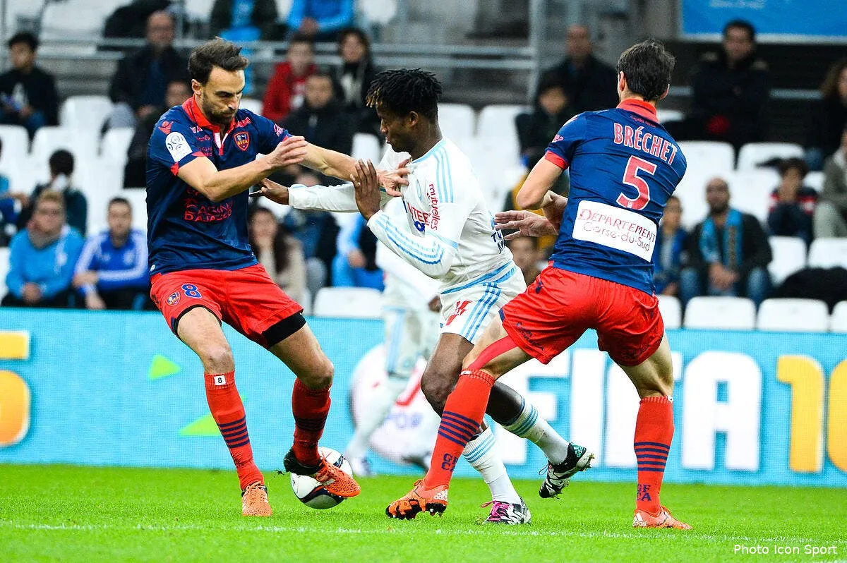 l om encore bloque au velodrome iconsport pet 131215 01 04127959