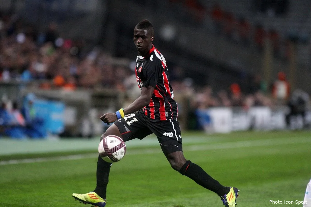 l om est bien sur la piste de mouloungui iconsport guy 061111 99 2628455