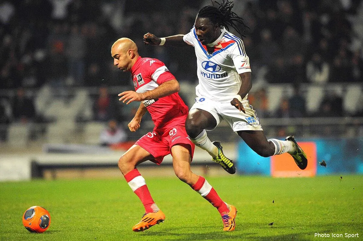 l om et l asm a la lutte pour un international tunisien iconsport jpt 051213 05 0873555