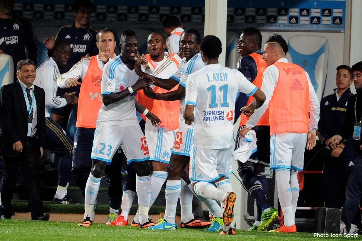 l om marque gagne et se pointe devant iconsport pet 240913 01 0666207