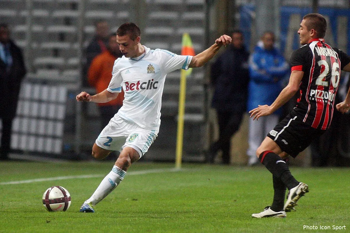 l om n a pas besoin de cadeaux pour marquer regrette nice iconsport guy 061111 99 1330627