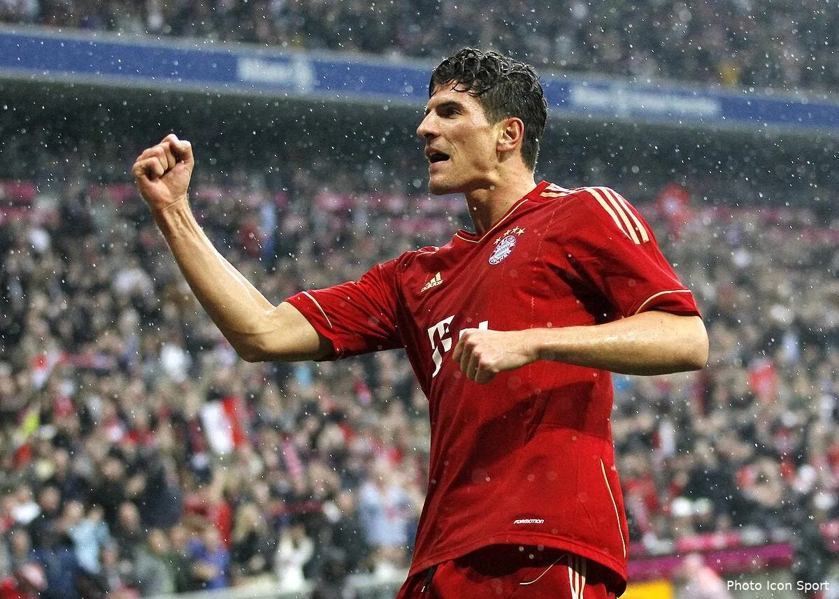 l om ne doit pas oublier de museler gomez pour deschamps iconsport fir 240312 01 1032934