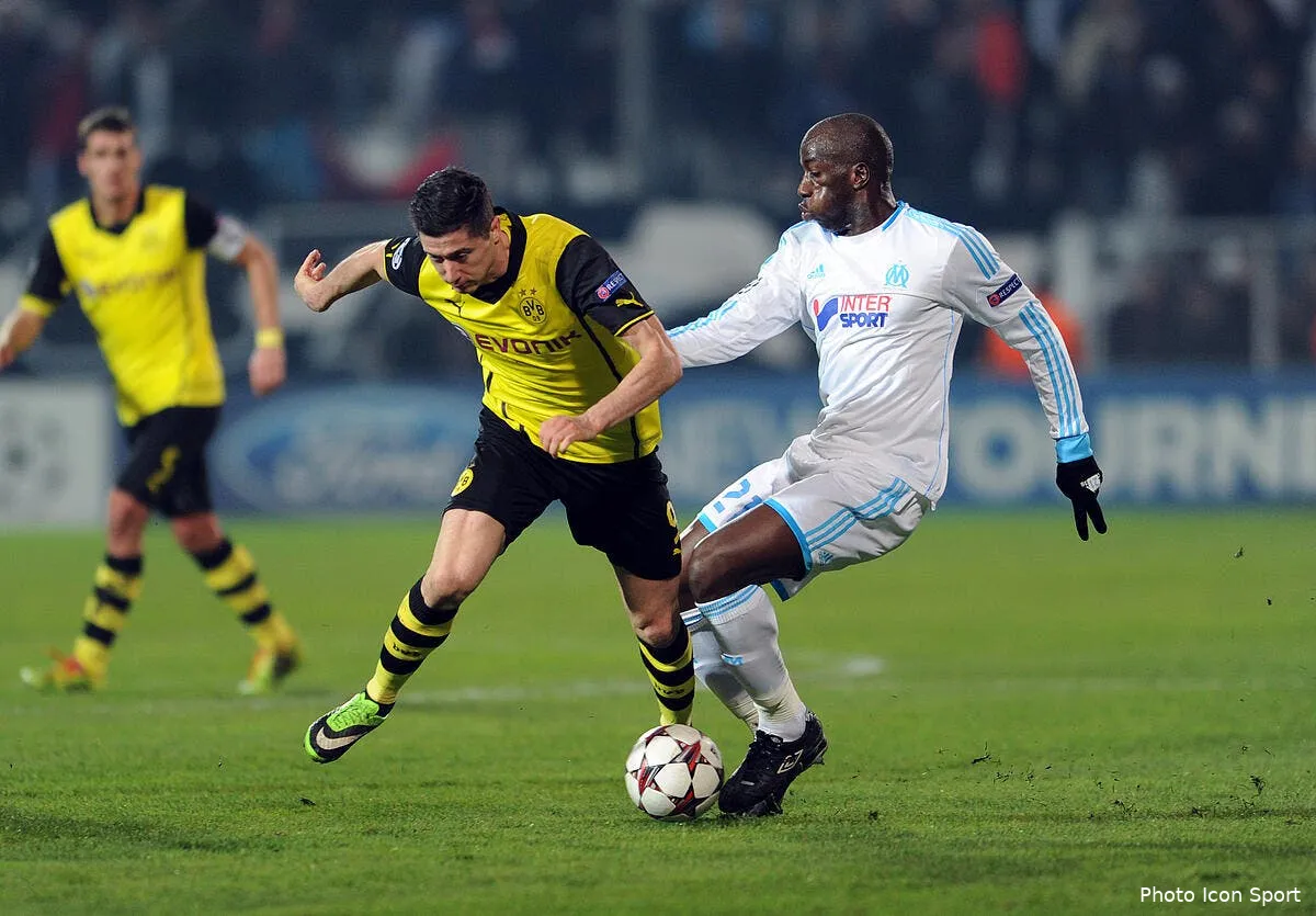 l om rigole des fausses theories sur l argent de l europa league iconsport dpa 111213 08 3383353