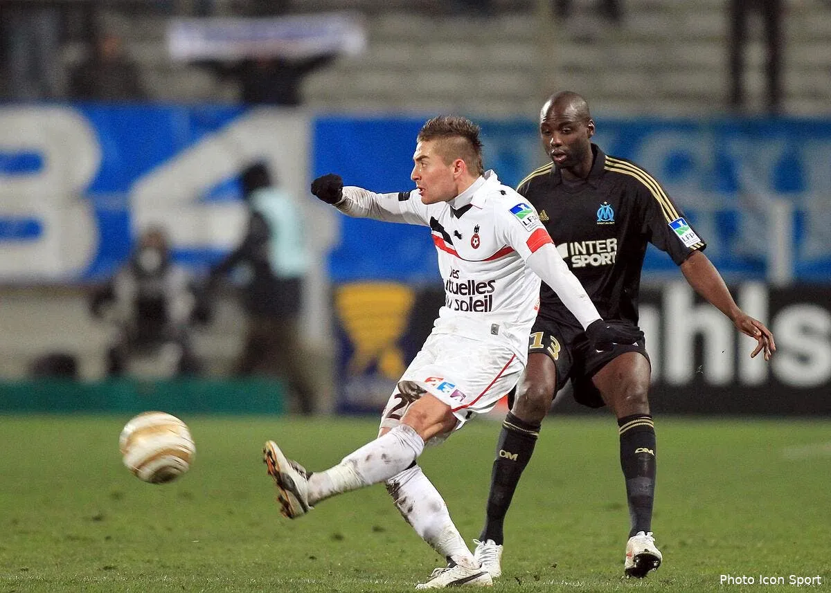 l om s attaque aussi au dossier mounier iconsport blo 010212 07 0935983