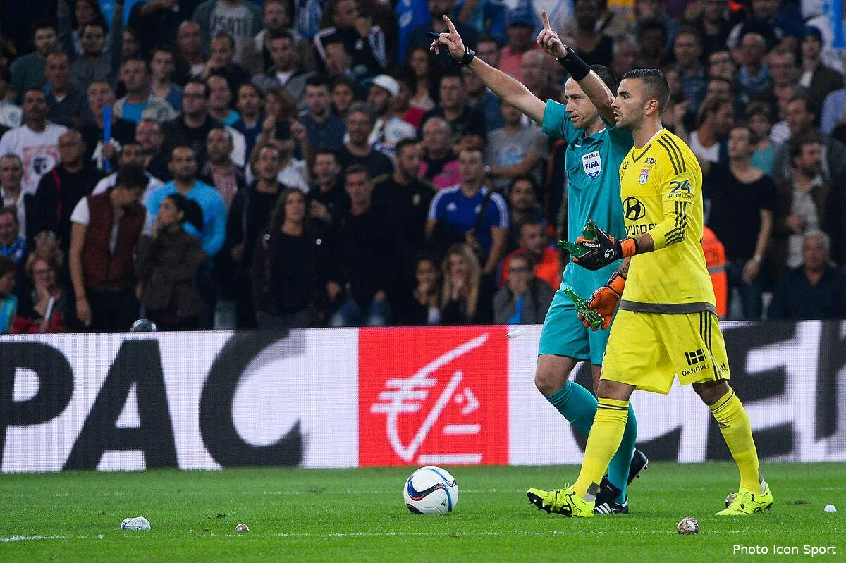 l om ses supporters et labrune aulas degomme a tout va iconsport pet 200915 08 18121357