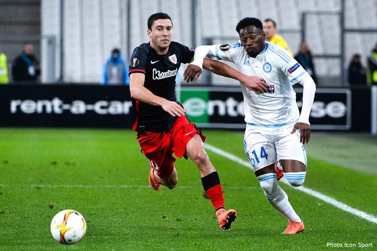 l om tombe de haut face a bilbao iconsport pet 180216 01 04134034