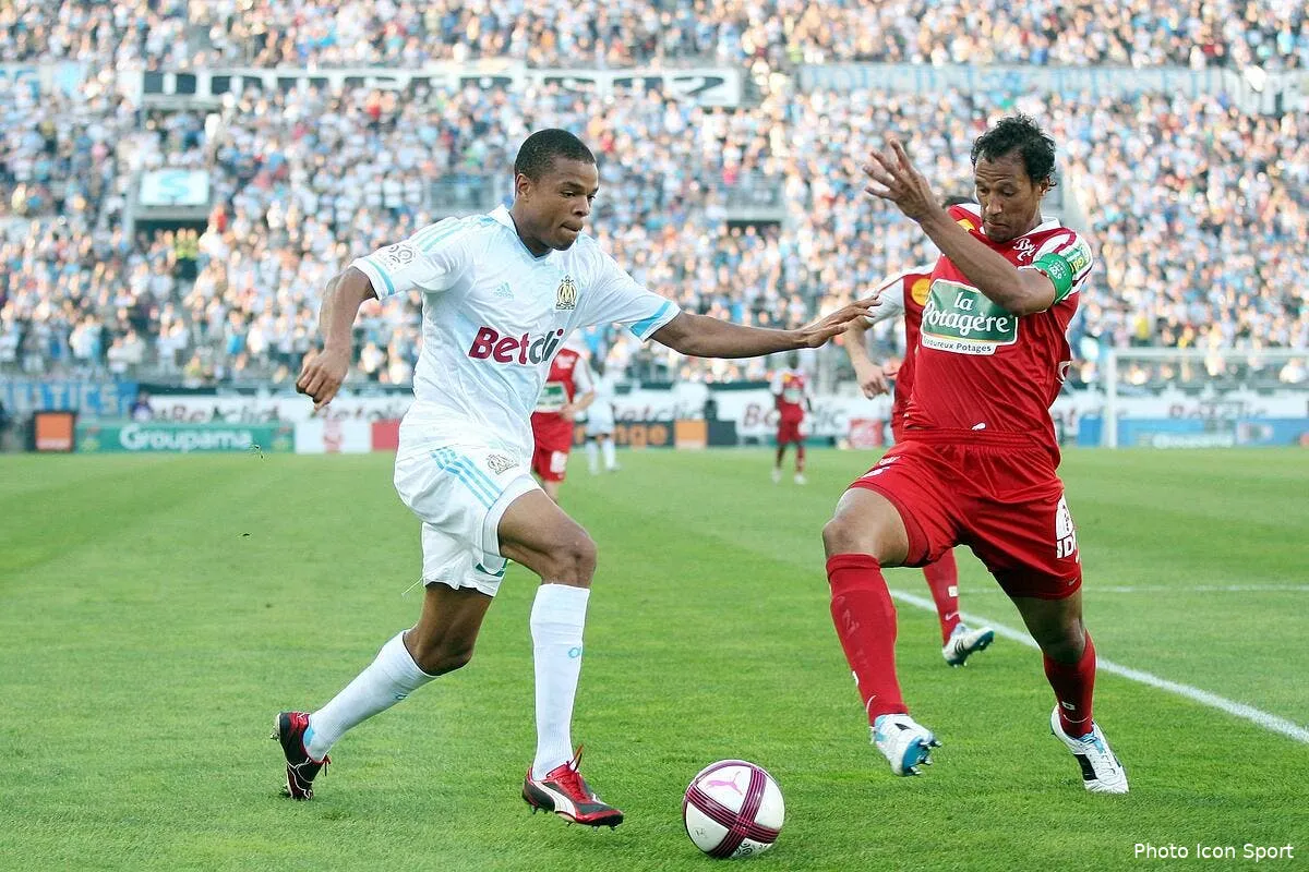 l om un bloc de granit qui defie une vraie bete noire iconsport blo 021011 401 3331587