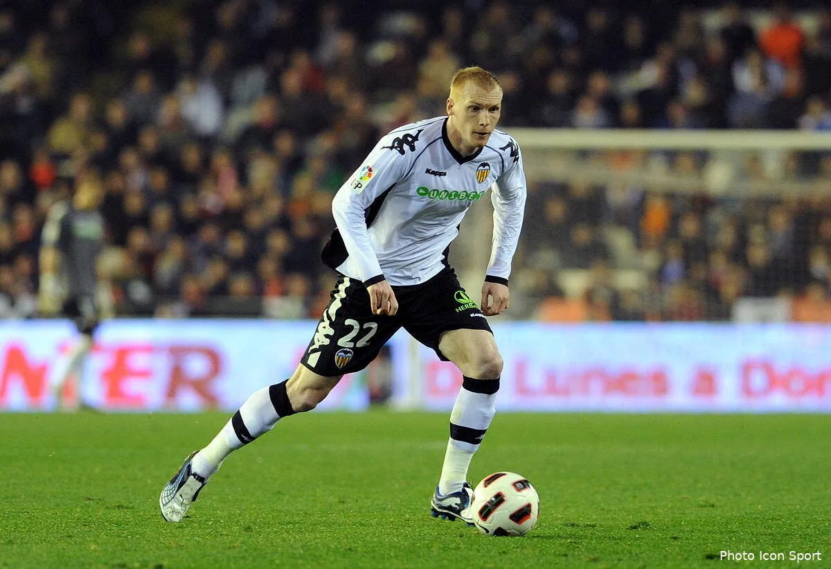 l om veut la tete a mathieu en arriere gauche iconsport spi 060211 18 0319336